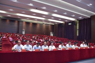 定制開(kāi)放教育套餐，助力新就業(yè)群體成才——非學(xué)歷職業(yè)技能培訓(xùn)服務(wù)的實(shí)踐與思考